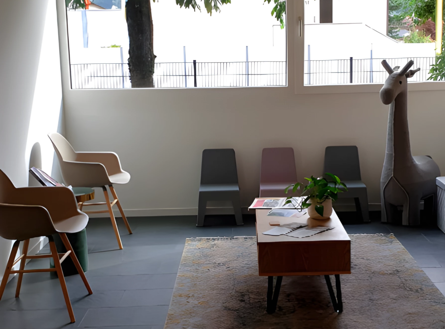 Zahnarztpraxis Bad Ragaz - Zahnärztin Dr. med. dent. Gabriele Hidber - Bad Ragaz - Telefon 081 302 44 55